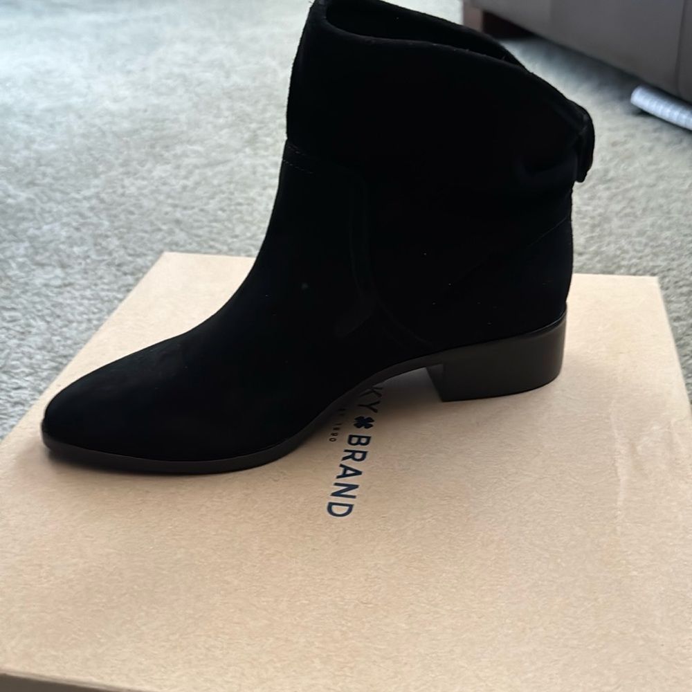 Lucky Brand boots